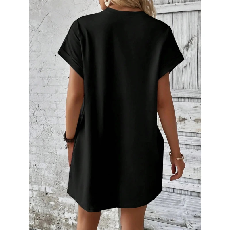 Women's Simple Solid Color Pocket Bat-Sleeve T-Shirt Dress, Summer Casual Round-Neck Short Dress with Rolled Sleeves, Casual Everyday Wear, Fashionable Women's Loose Dress, Apricot Color