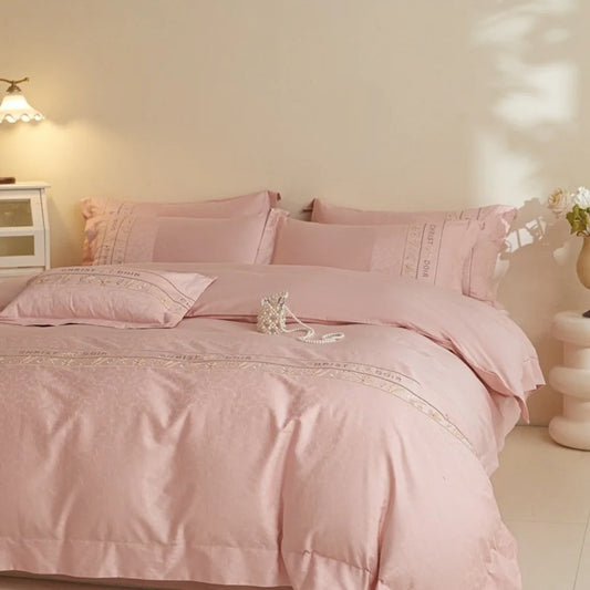 Premium Cotton Jacquard Hotel Style Four Piece Bedding Set