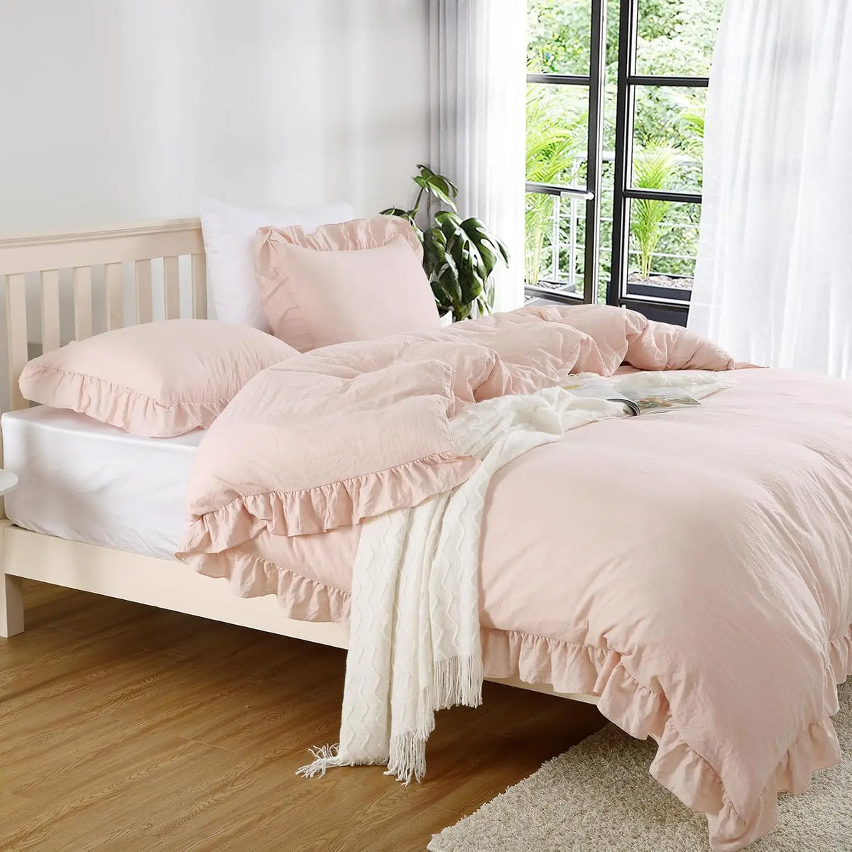 Twister Ck Ruffled Microfiber Duvet Cover Set For Bedrooms
